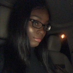 Meet your Posher, Jerrika